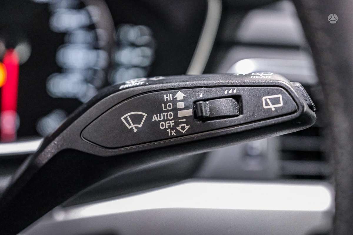 Audi A4, 2.0 l., Универсал