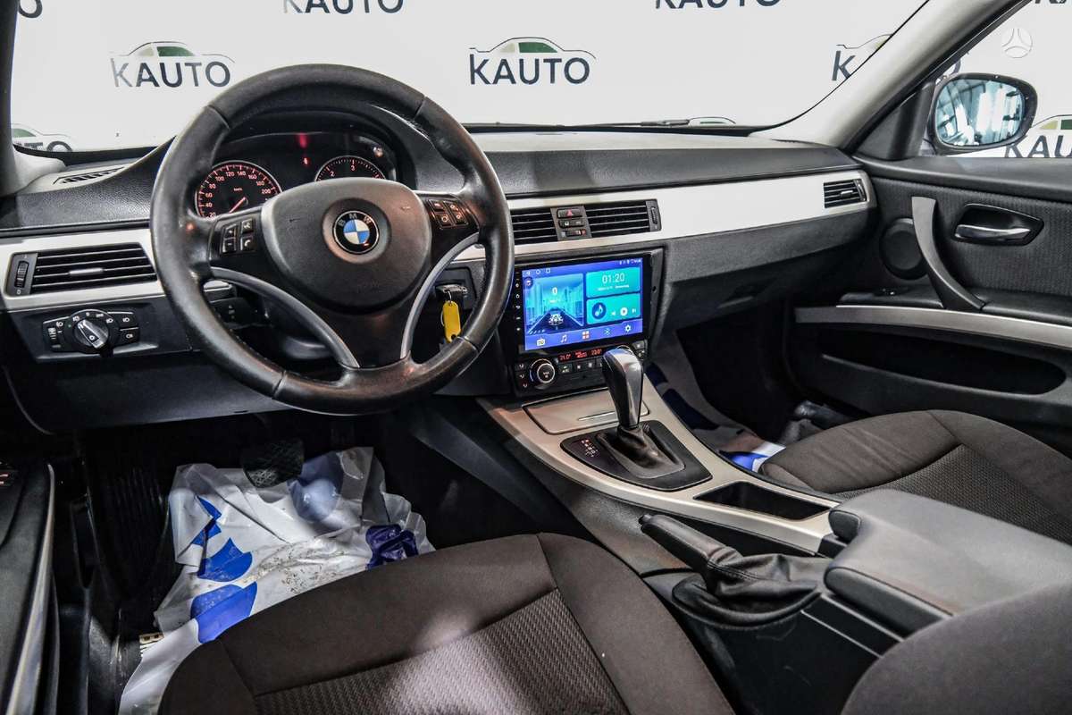 BMW 320, 2.0 l., Седан