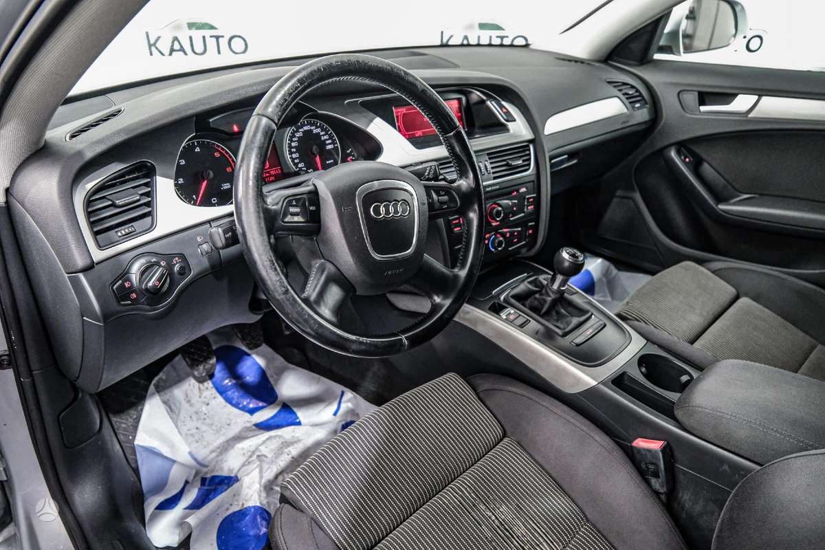 Audi A4, 2.0 l., universalas