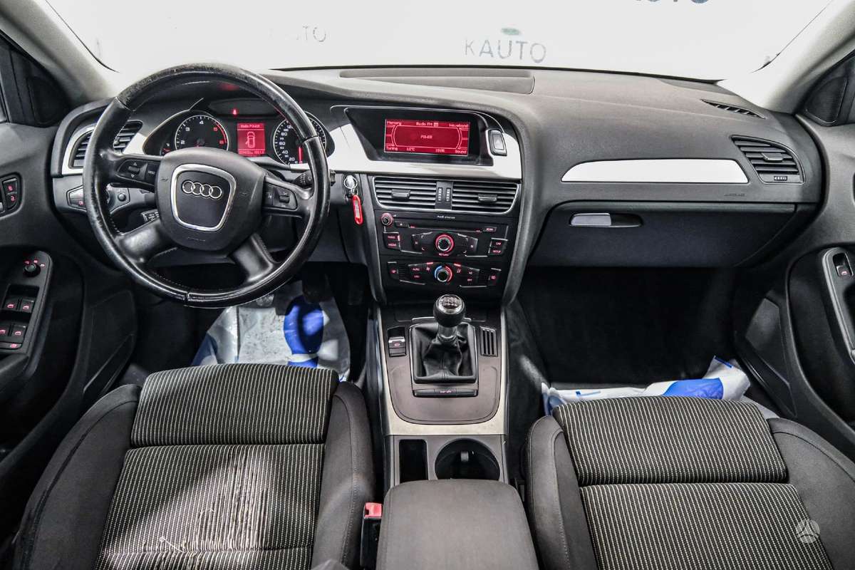 Audi A4, 2.0 l., universalas