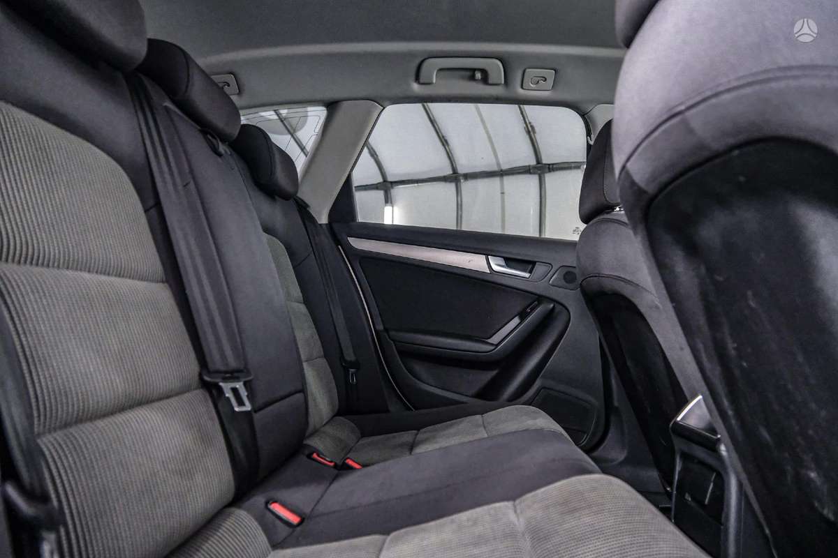 Audi A4, 2.0 l., universalas