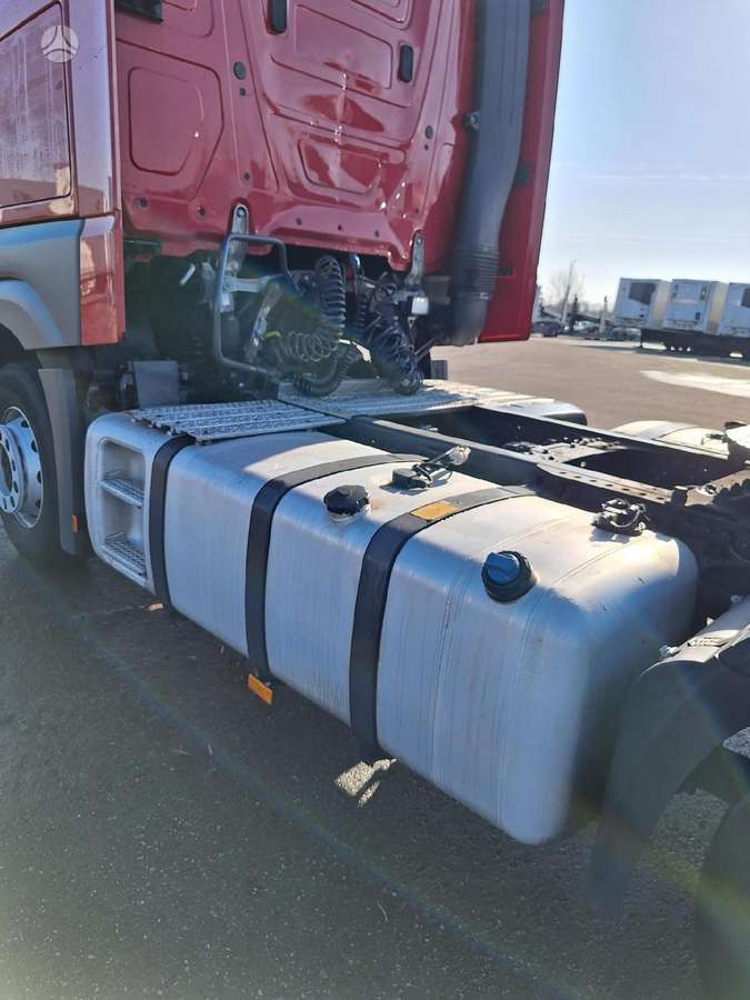 Mercedes-Benz Actros, double sleeper