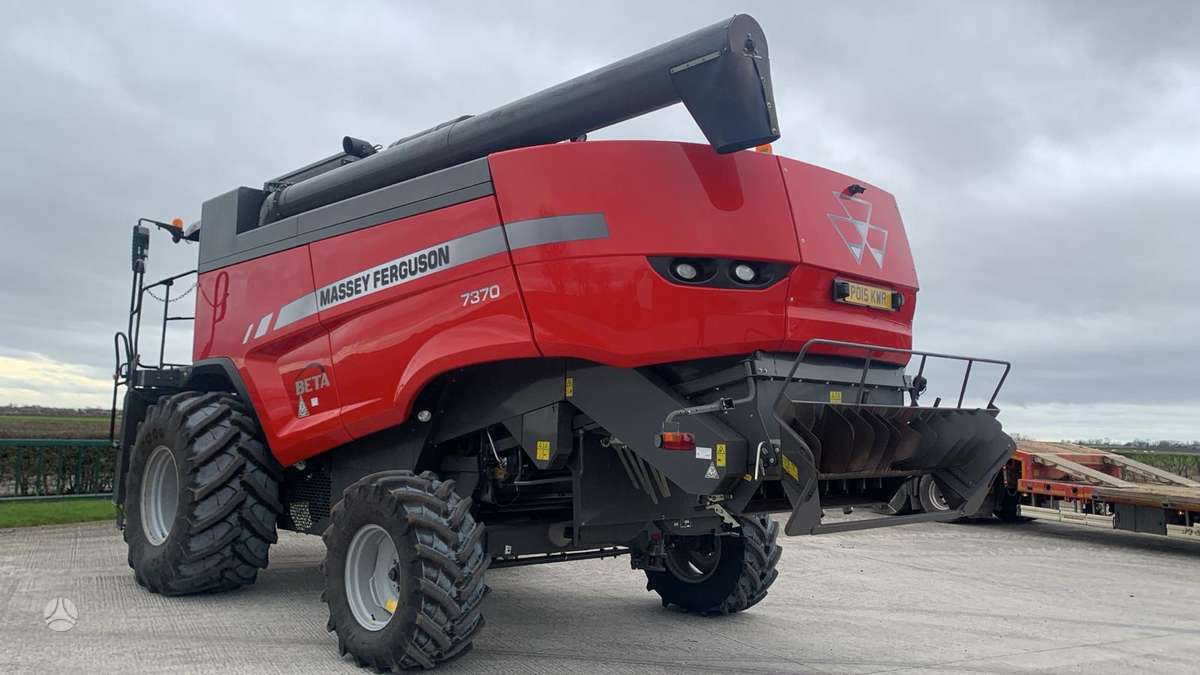 Massey Ferguson 7370 Beta, комбайны