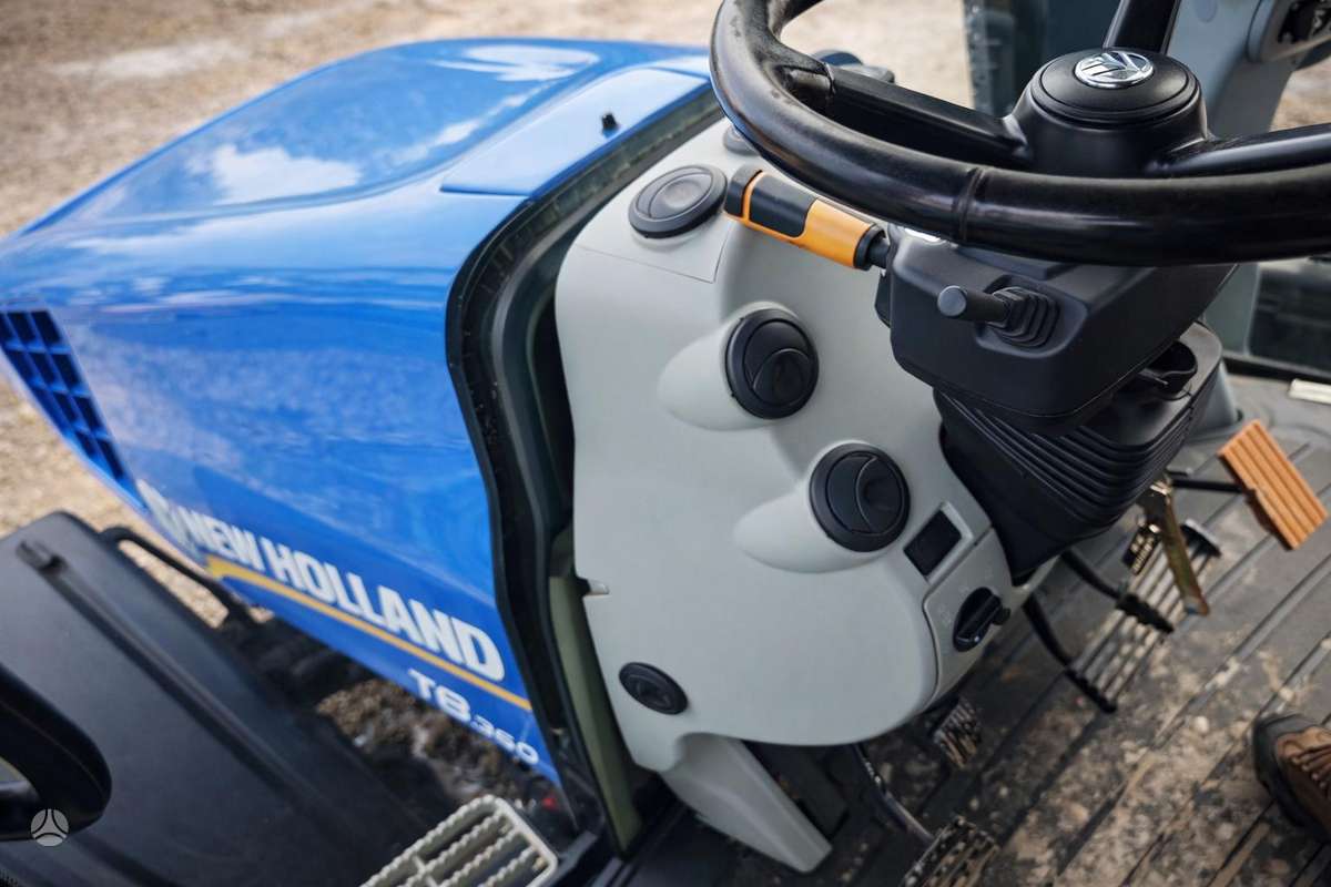 New Holland T8.360, тракторы