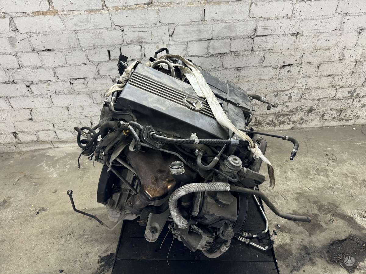 Mercedes-Benz E200, 271.958, engine