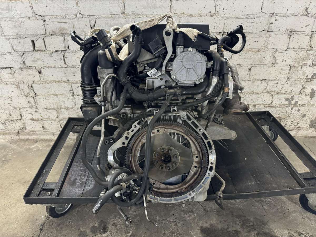 Mercedes-Benz E200, 271.958, engine