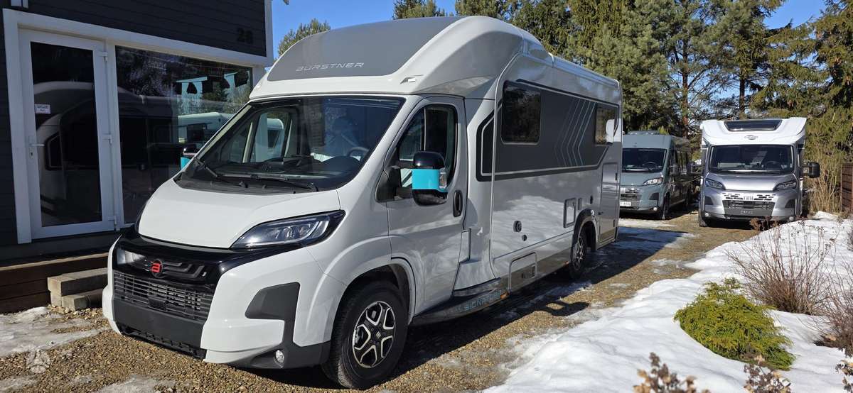 Bürstner Signature 7.1, campers