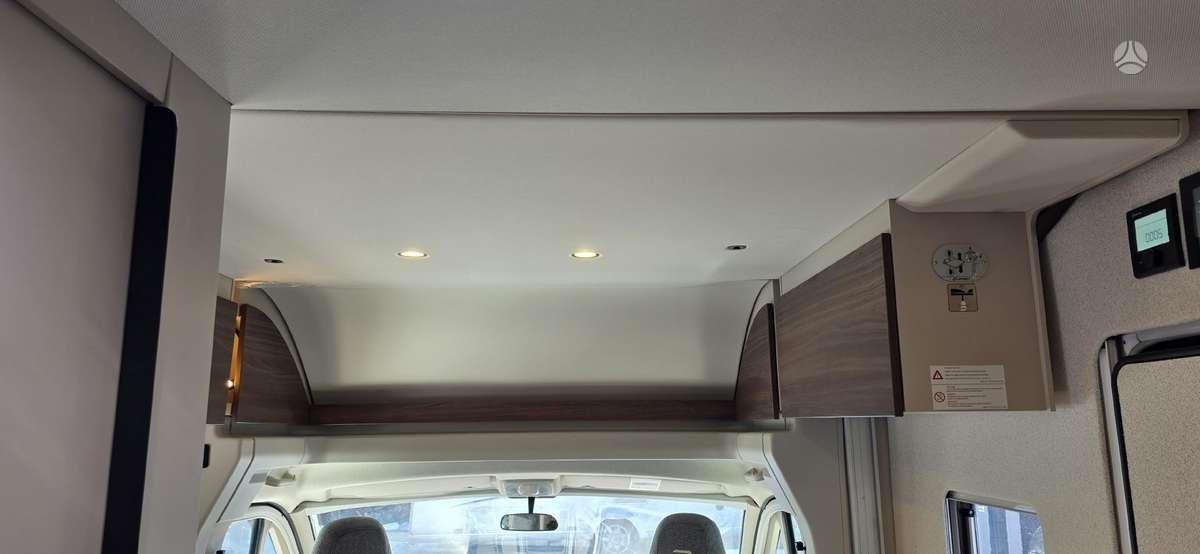 Bürstner Signature 7.1, campers