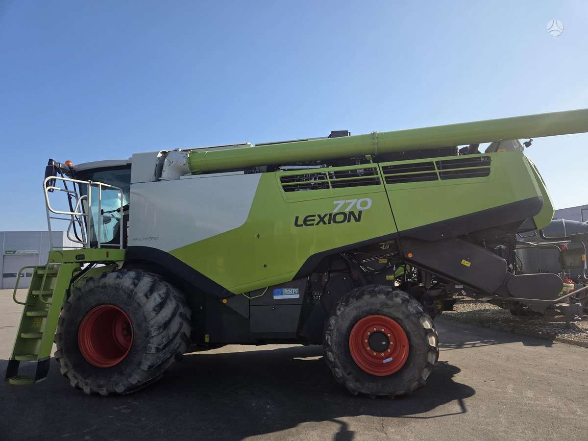 Claas Lexion 770, kombainai