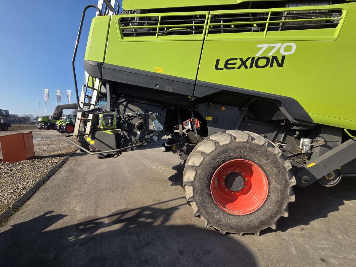 Claas Lexion 770, kombainai