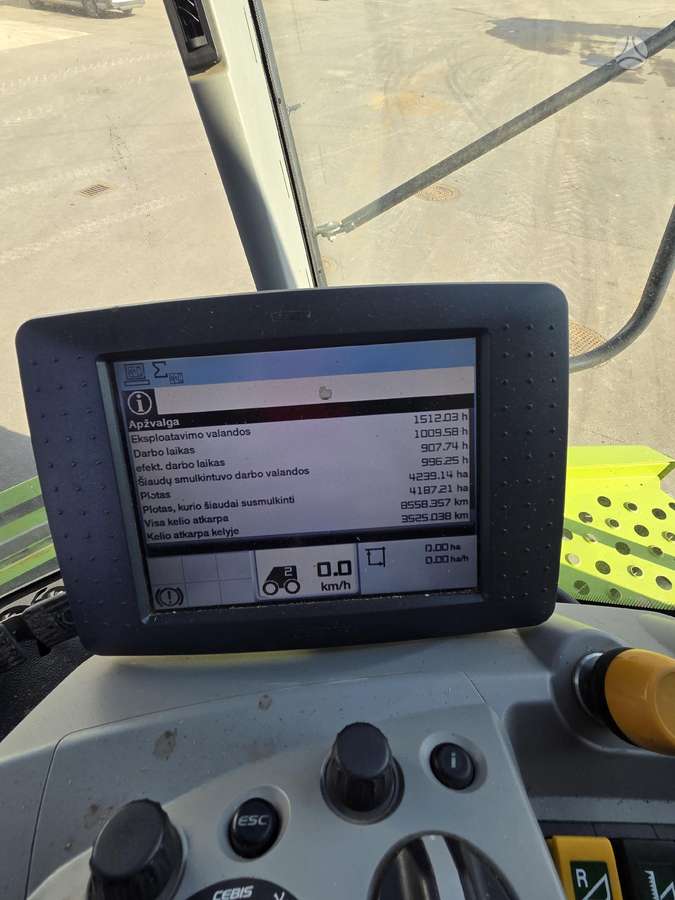 Claas Lexion 770, combine harvesters