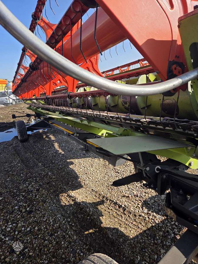Claas Lexion 770, combine harvesters