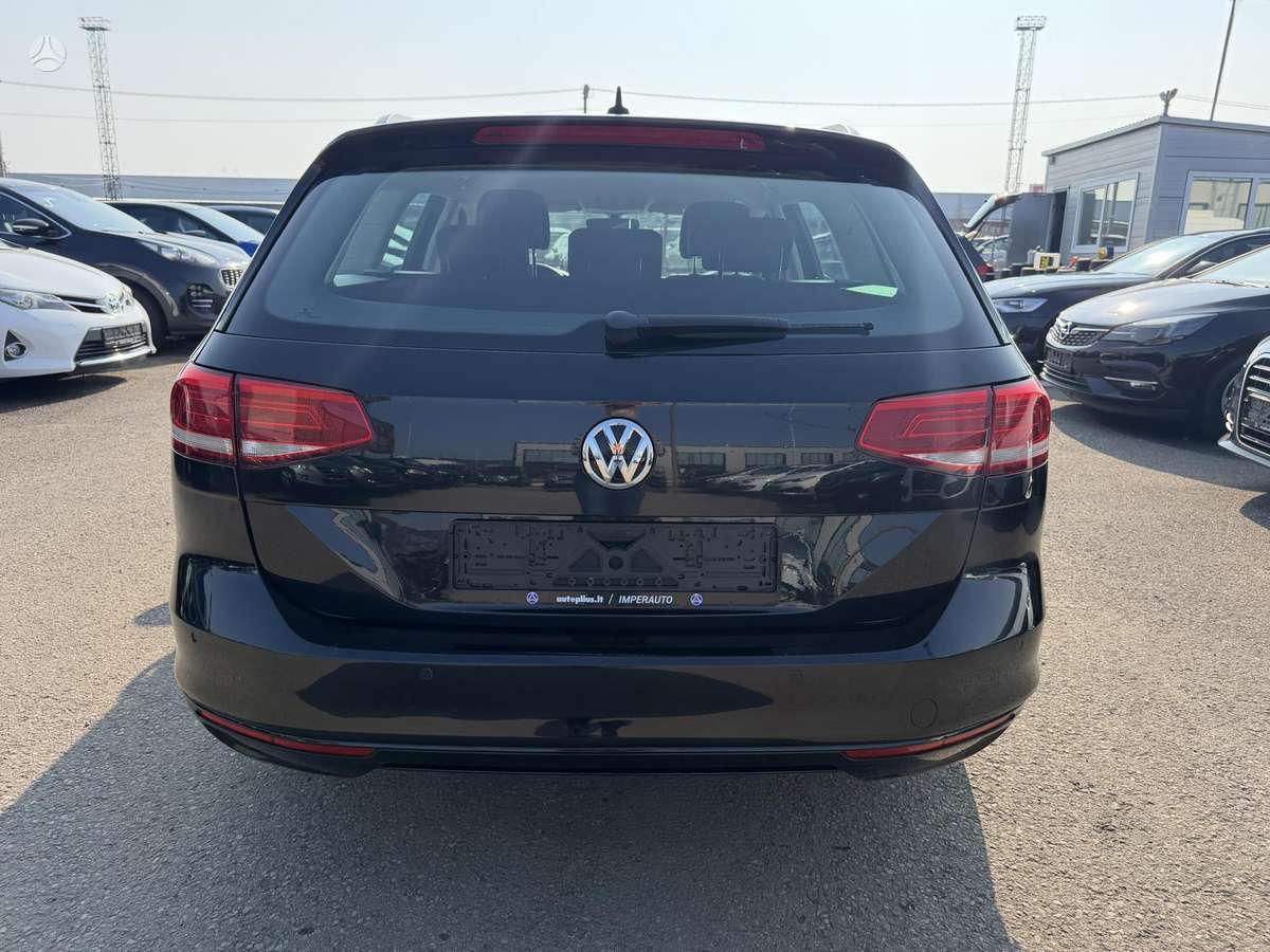 Volkswagen Passat - 6