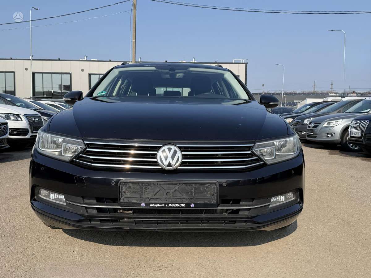 Volkswagen Passat - 11