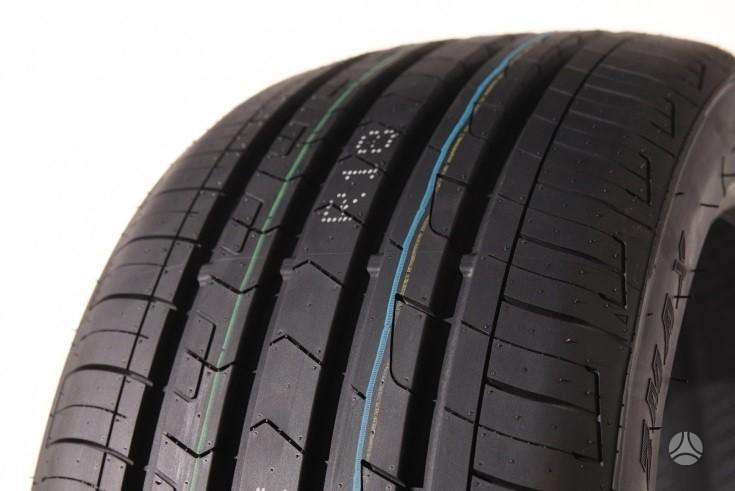 Zmax Zealion, summer 255/40 R18