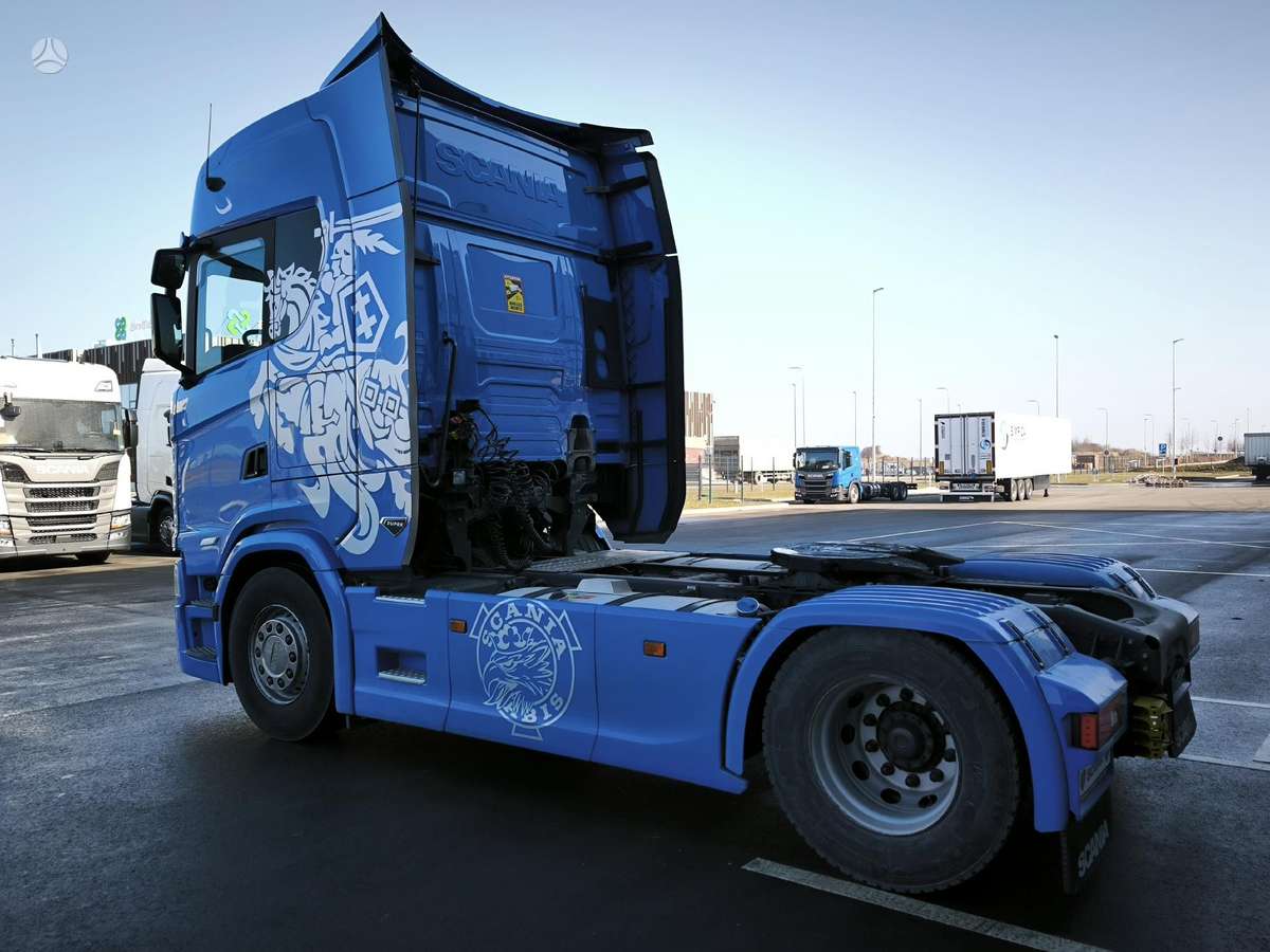 Scania S460, single sleeper