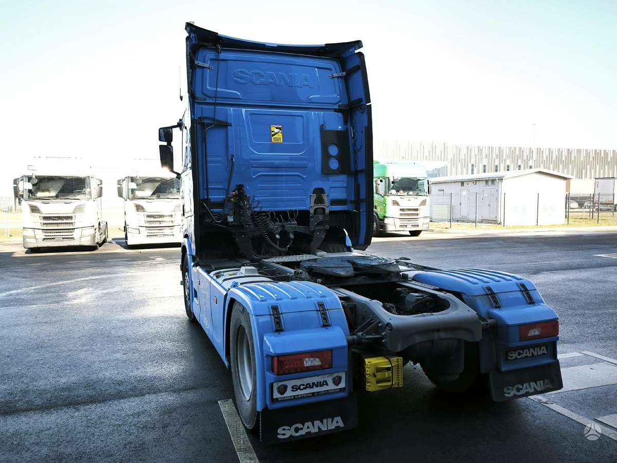 Scania S460, single sleeper
