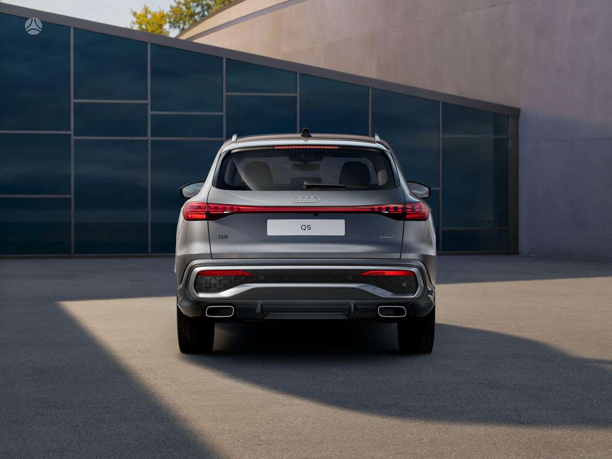 Audi Q5, 2.0 l., visureigis / krosoveris