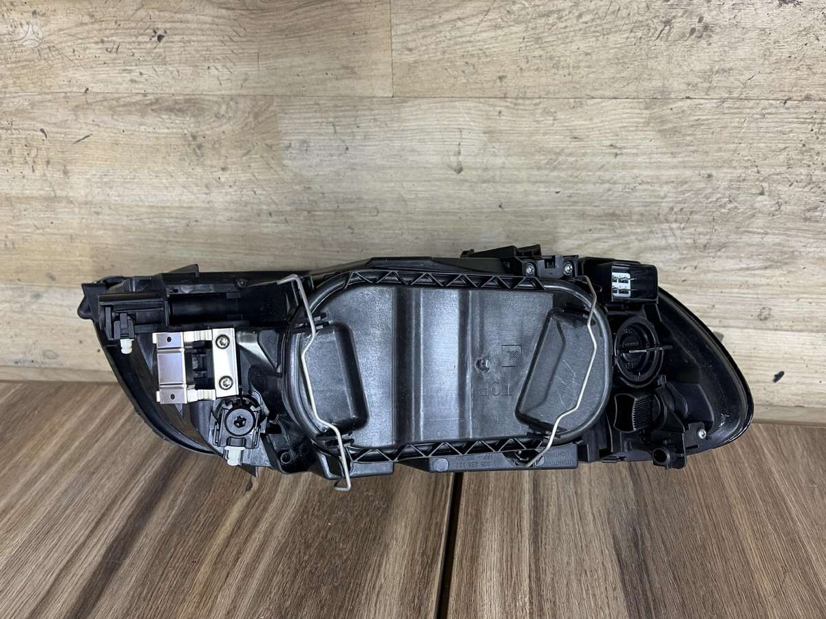 Volvo C70 фары