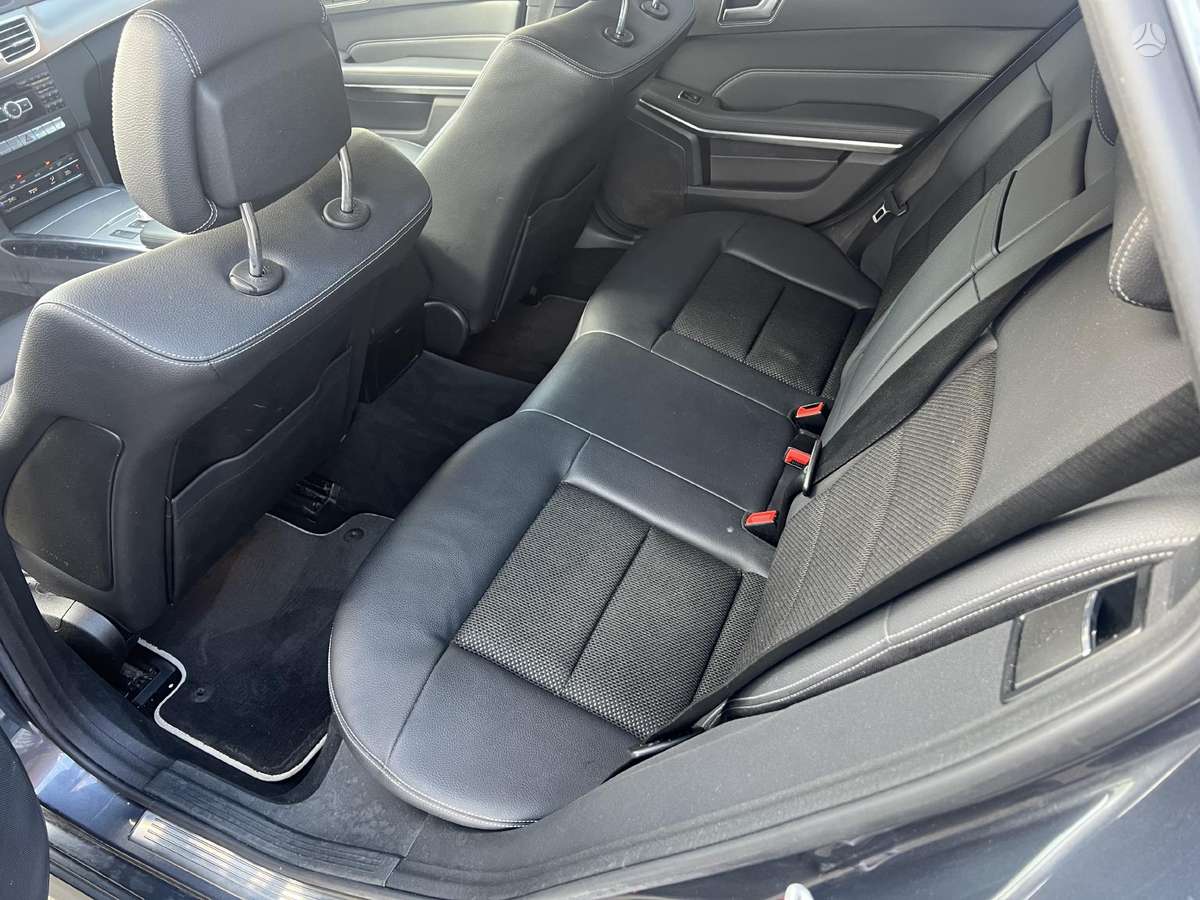 Mercedes-Benz E250, Универсал