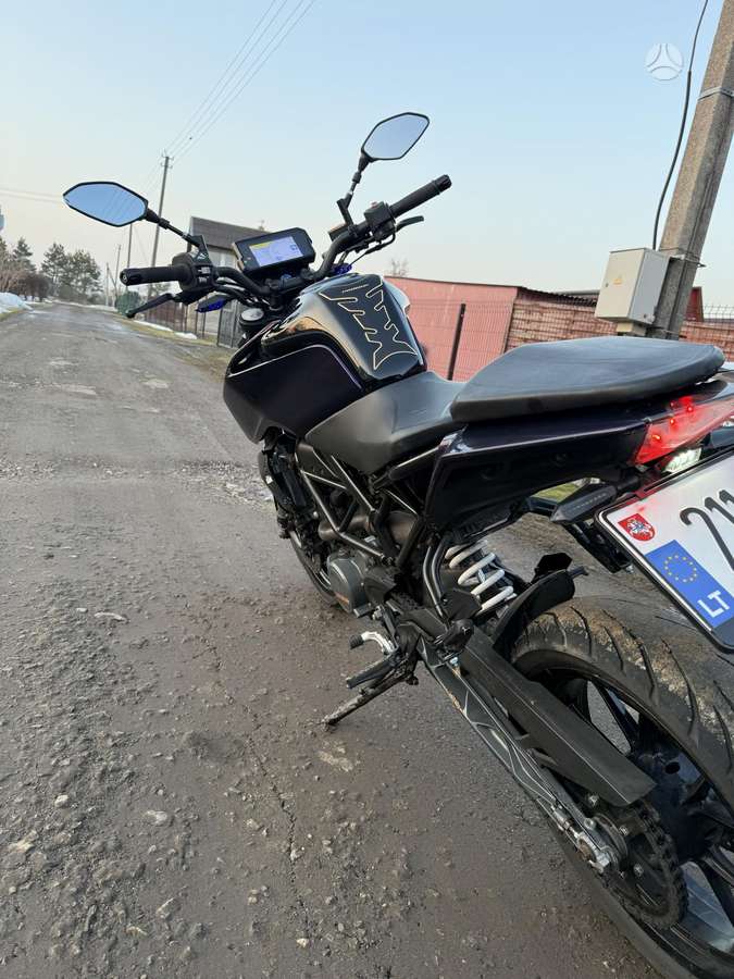 KTM Duke 125cc, street / classic