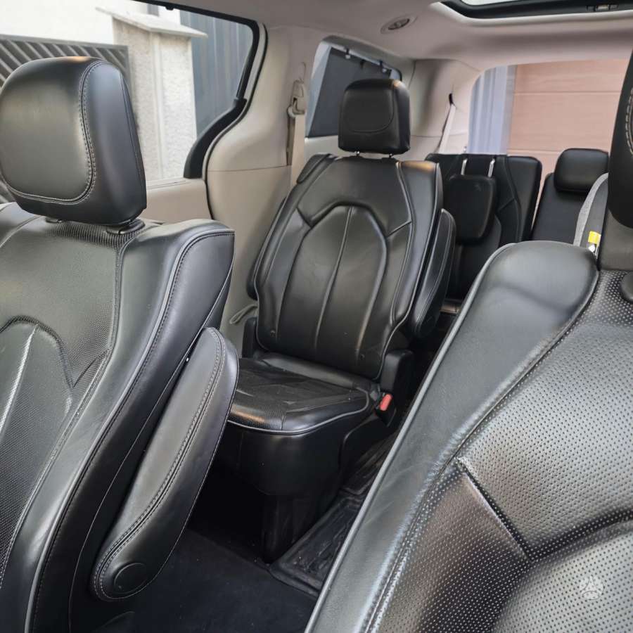 Chrysler Pacifica, 3.6 l., Минивэн