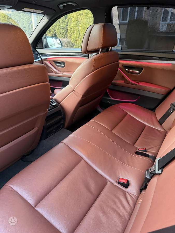 BMW 530, sedanas