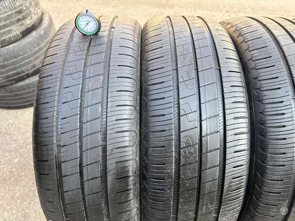 Goodyear EfficientGrip, летние 205/50 R19