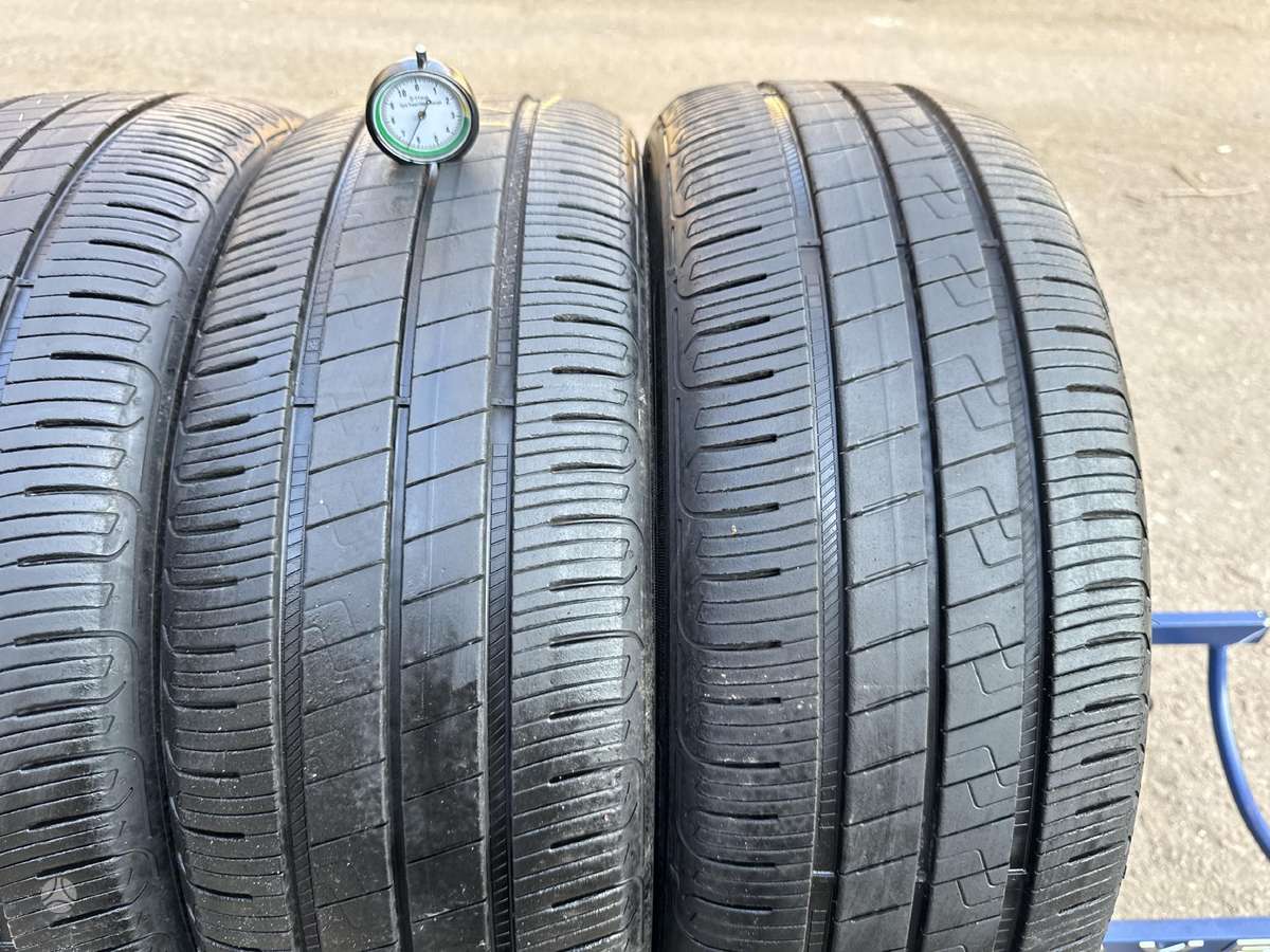 Goodyear EfficientGrip, vasarinės 205/50 R19
