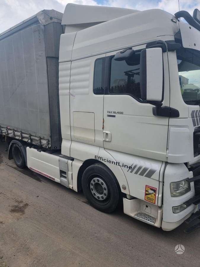 MAN TGX MEGA, 2 miegamosios vietos