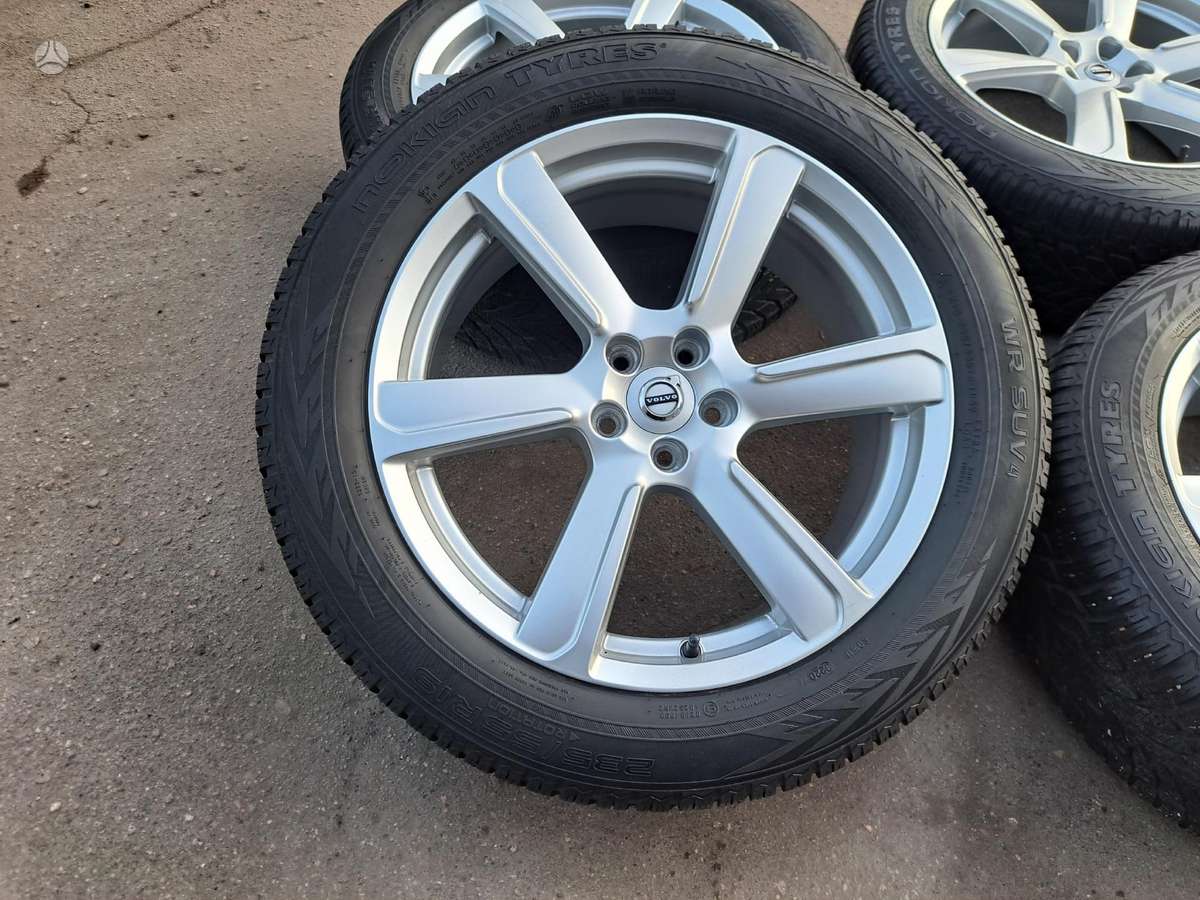 Volvo XC90, lengvojo lydinio, R19