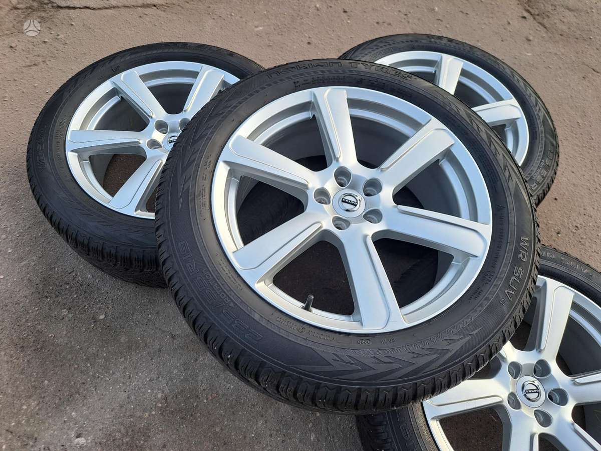Volvo XC90, lengvojo lydinio, R19