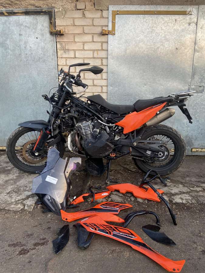 KTM Adventure, krosa / enduro