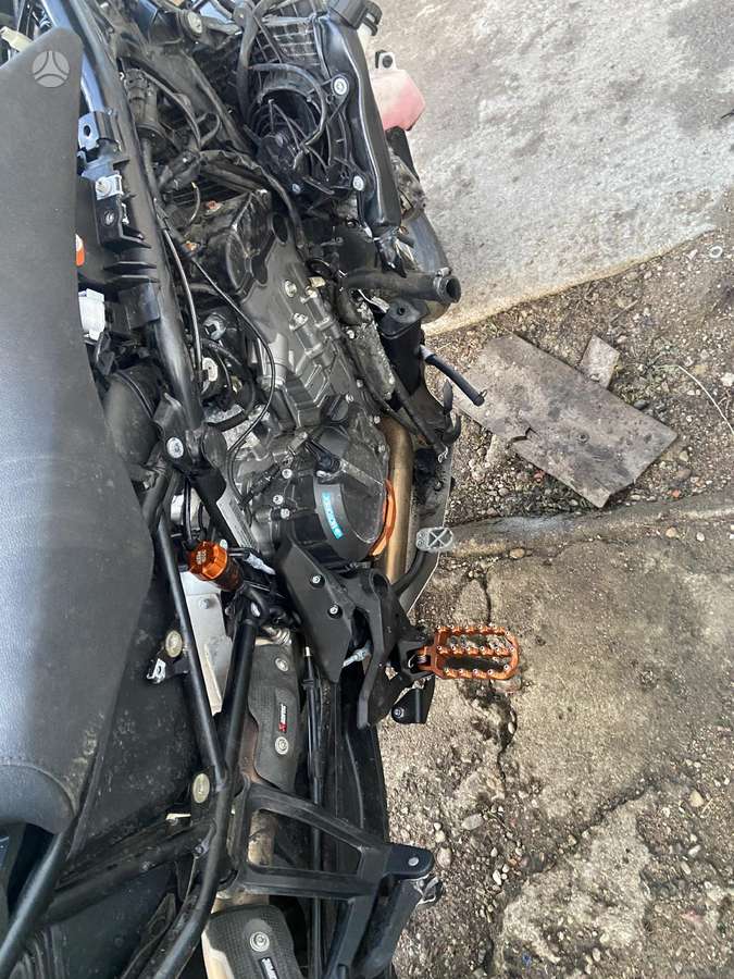 KTM Adventure, krosa / enduro