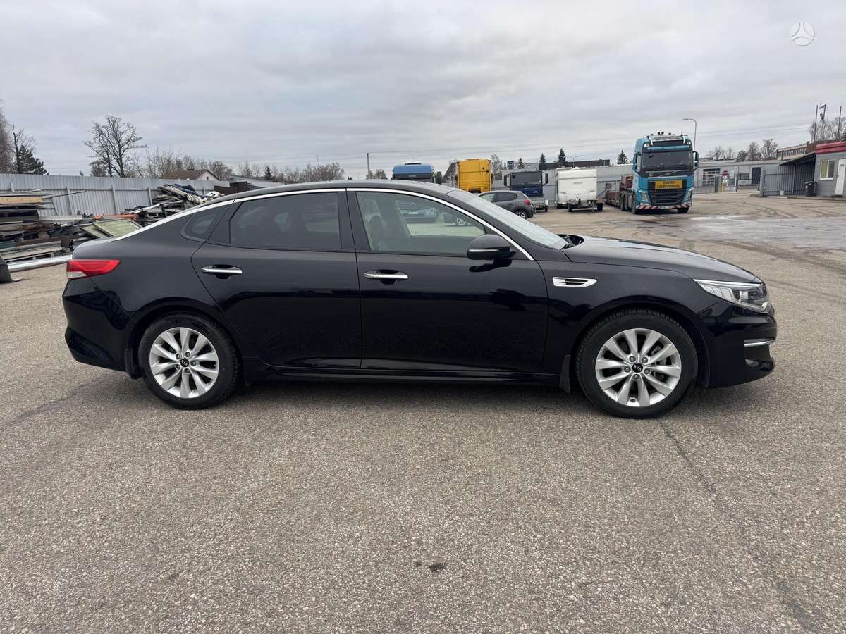 Kia Optima, 2.4 l., Седан