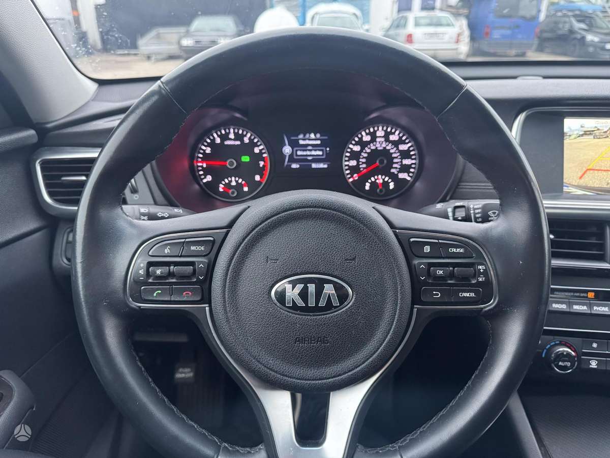 Kia Optima, 2.4 l., Седан