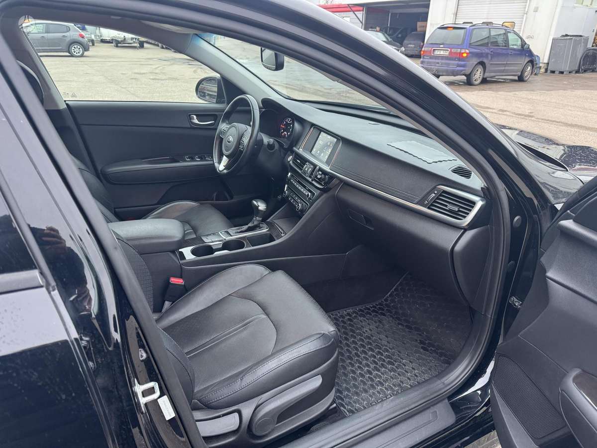 Kia Optima, 2.4 l., Седан