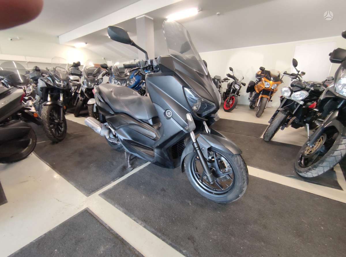Yamaha XMAX 125 125cc, мотороллеры / мопеды