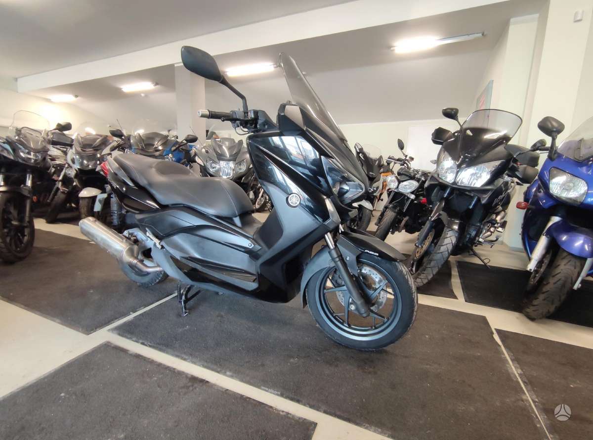 Yamaha XMAX 125 125cc, мотороллеры / мопеды