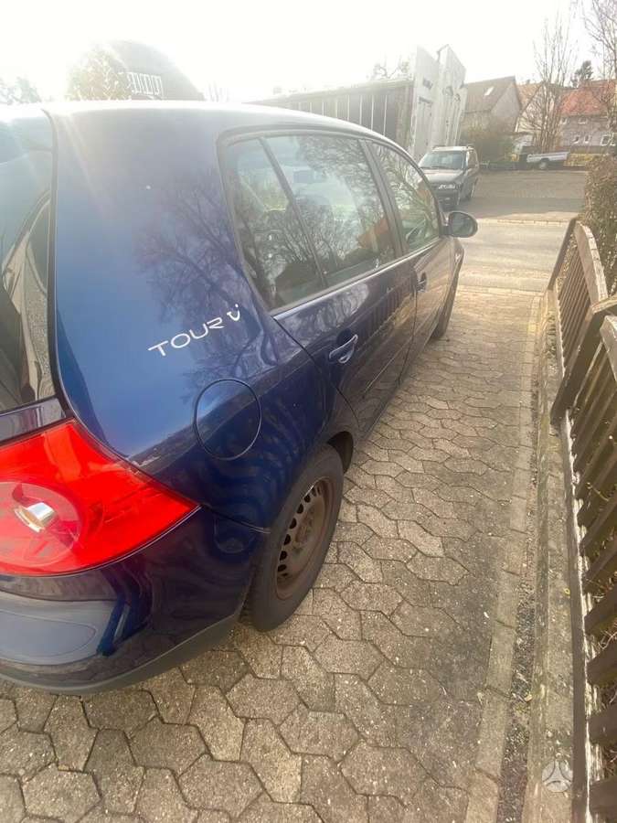 Volkswagen Golf rezerves daļās