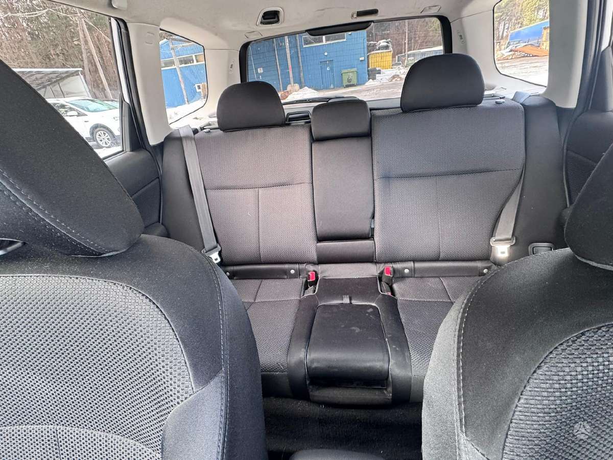 Subaru Forester, 2.0 l., off-road / crossover