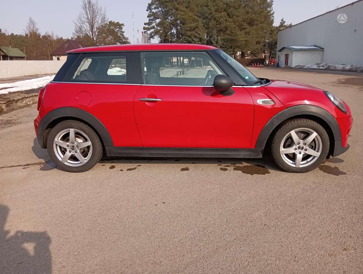 Mini One, 1.2 l., hatchback