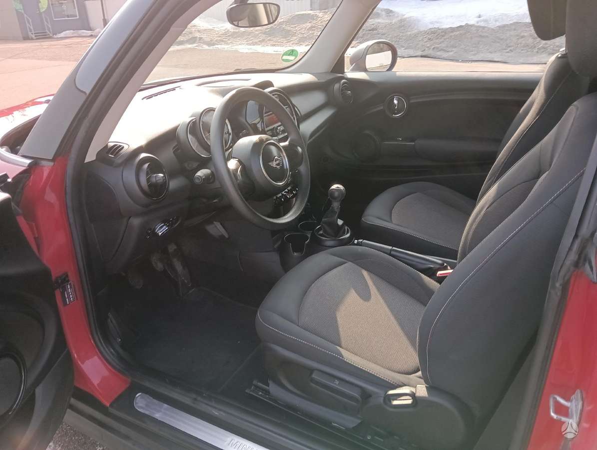 Mini One, 1.2 l., hatchback