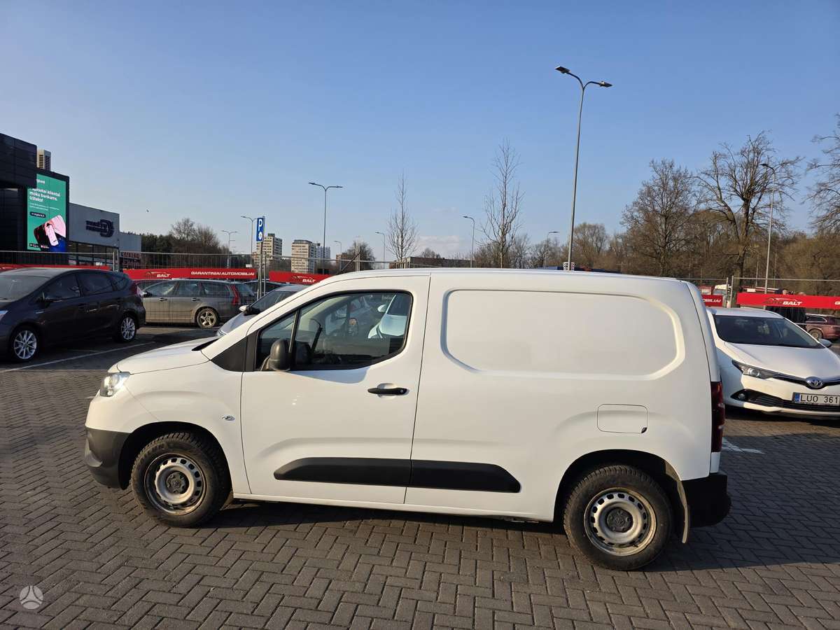 Toyota Proace City - 7