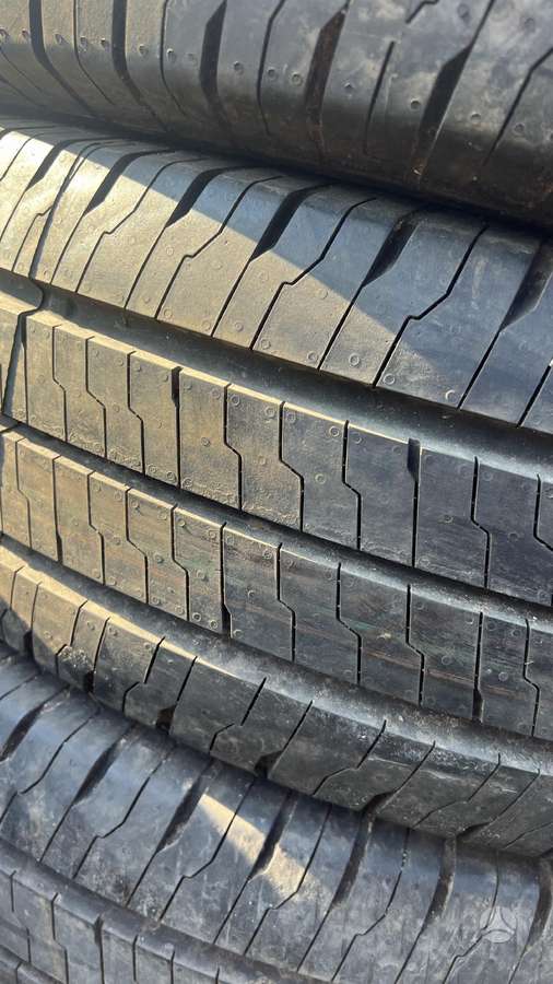 Continental Vanco Contact Eco, summer 215/75 R16