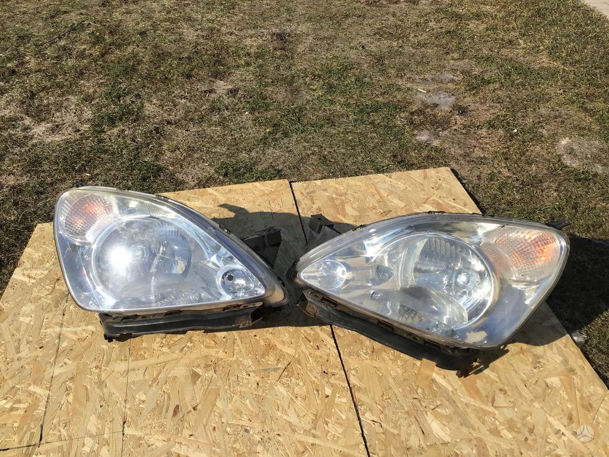 Honda CR-V lights