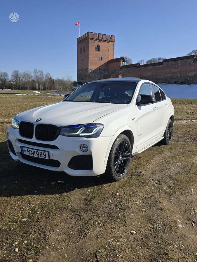 BMW X4, 2.0 l., off-road / crossover