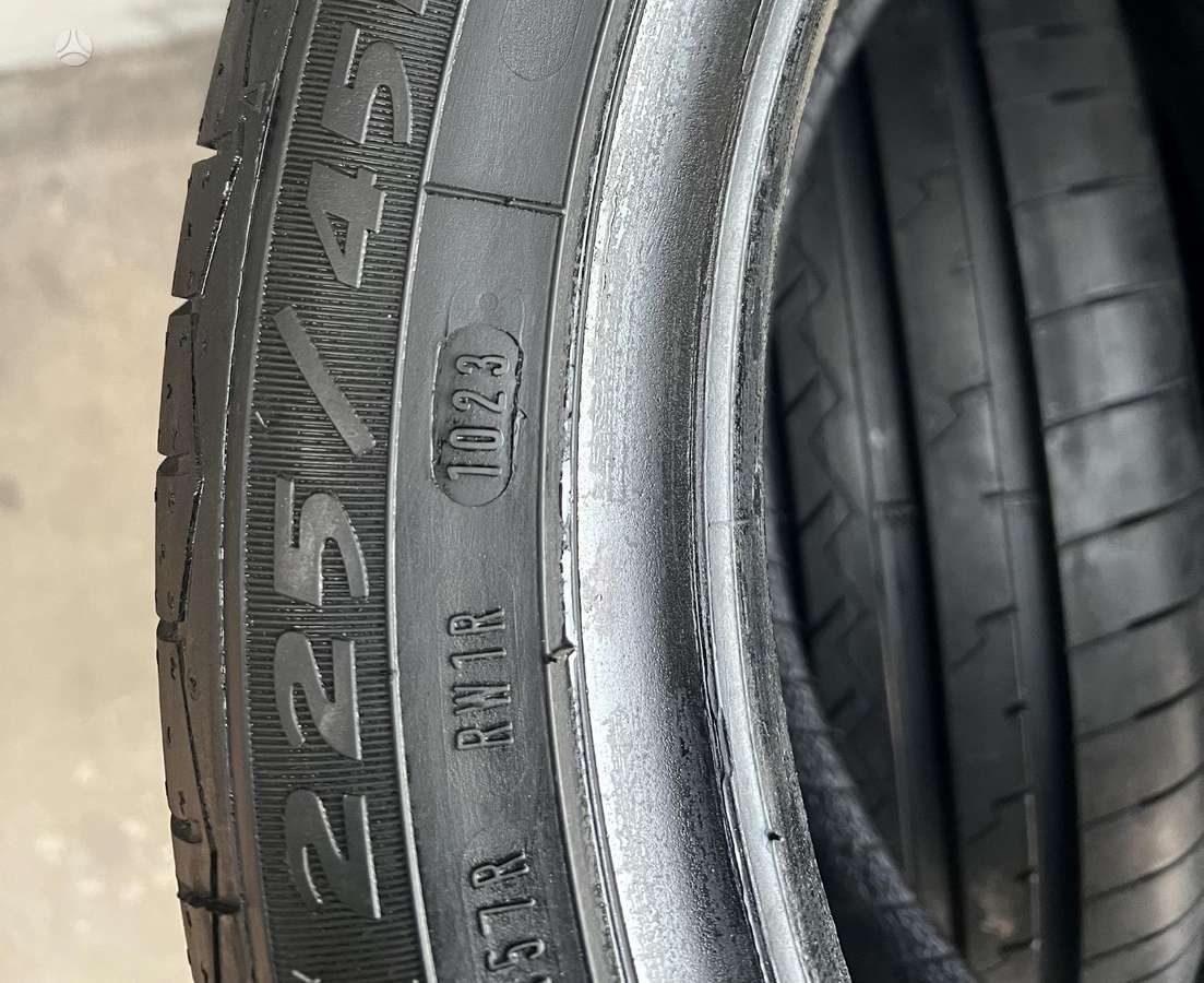 Debica Presto UHP 2, summer 225/45 R17