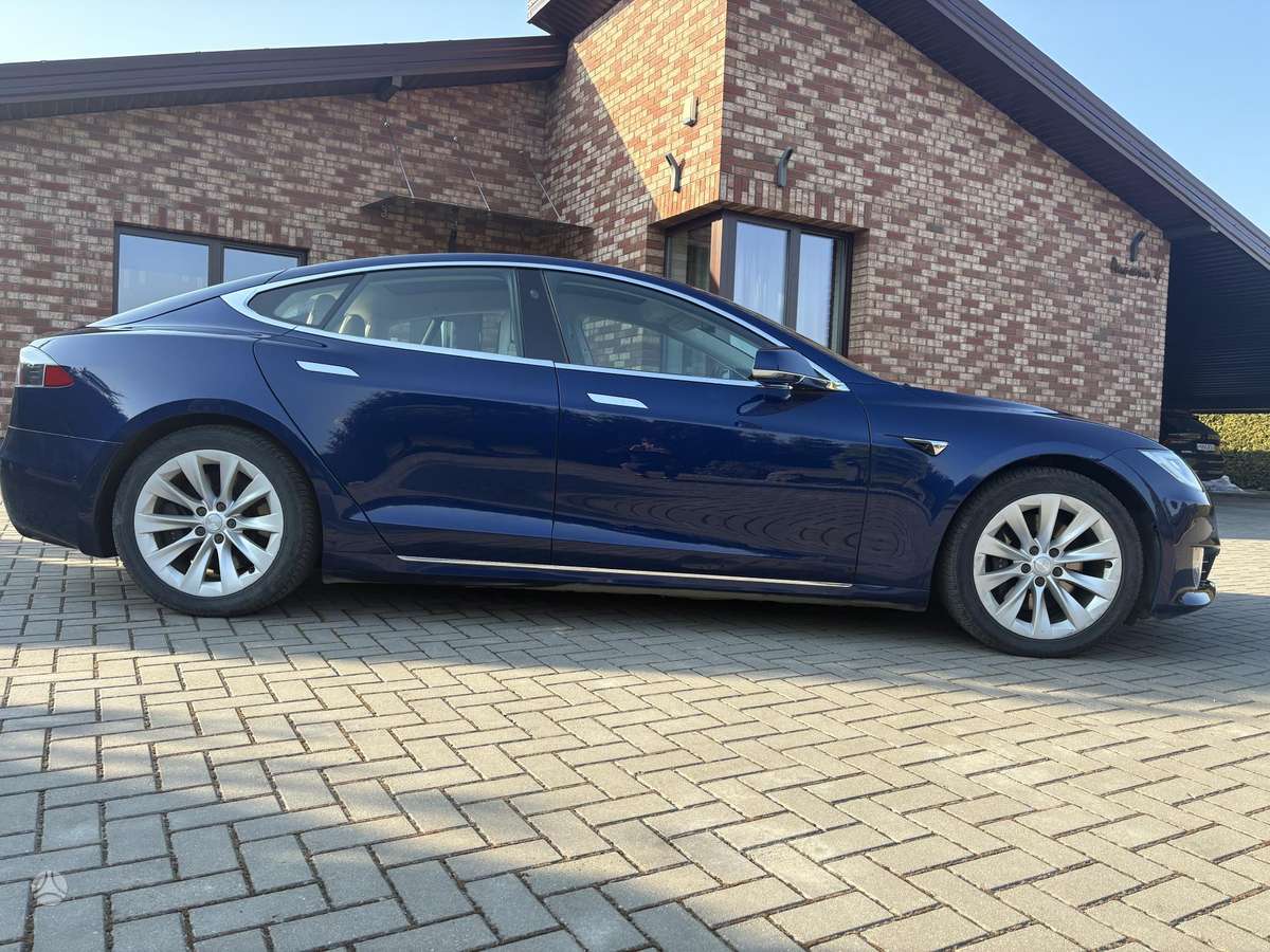 Tesla Model S, 100 кВт·ч, Седан