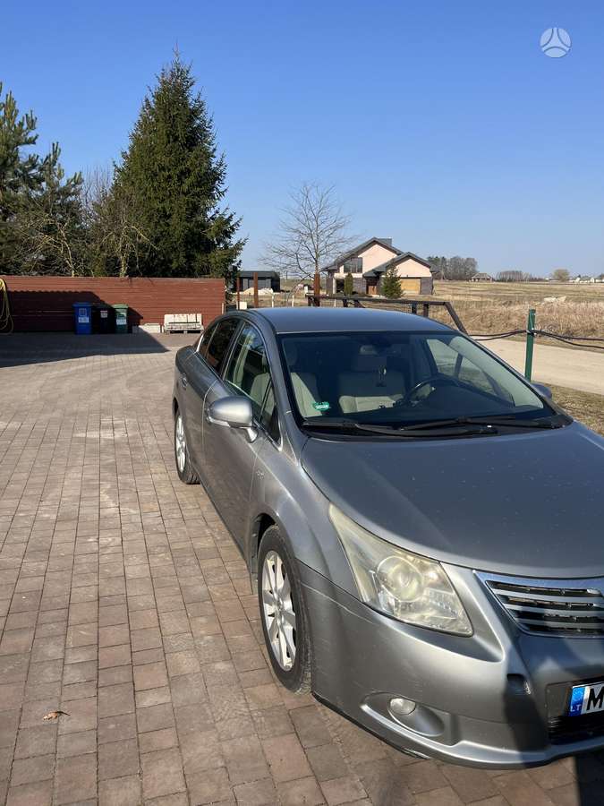 Toyota Avensis - 3